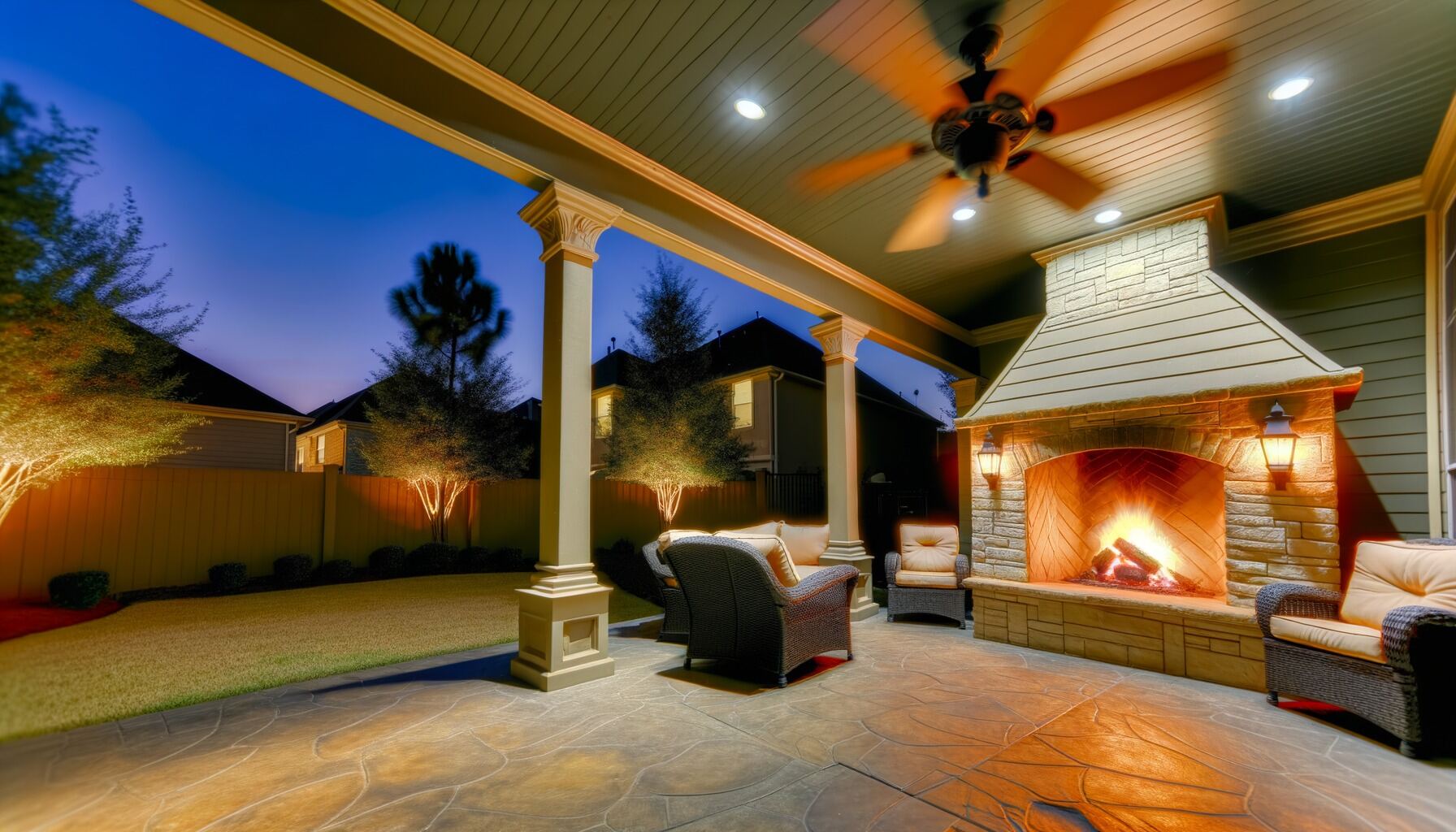Covered Patio & Fireplace - Pearland, TX